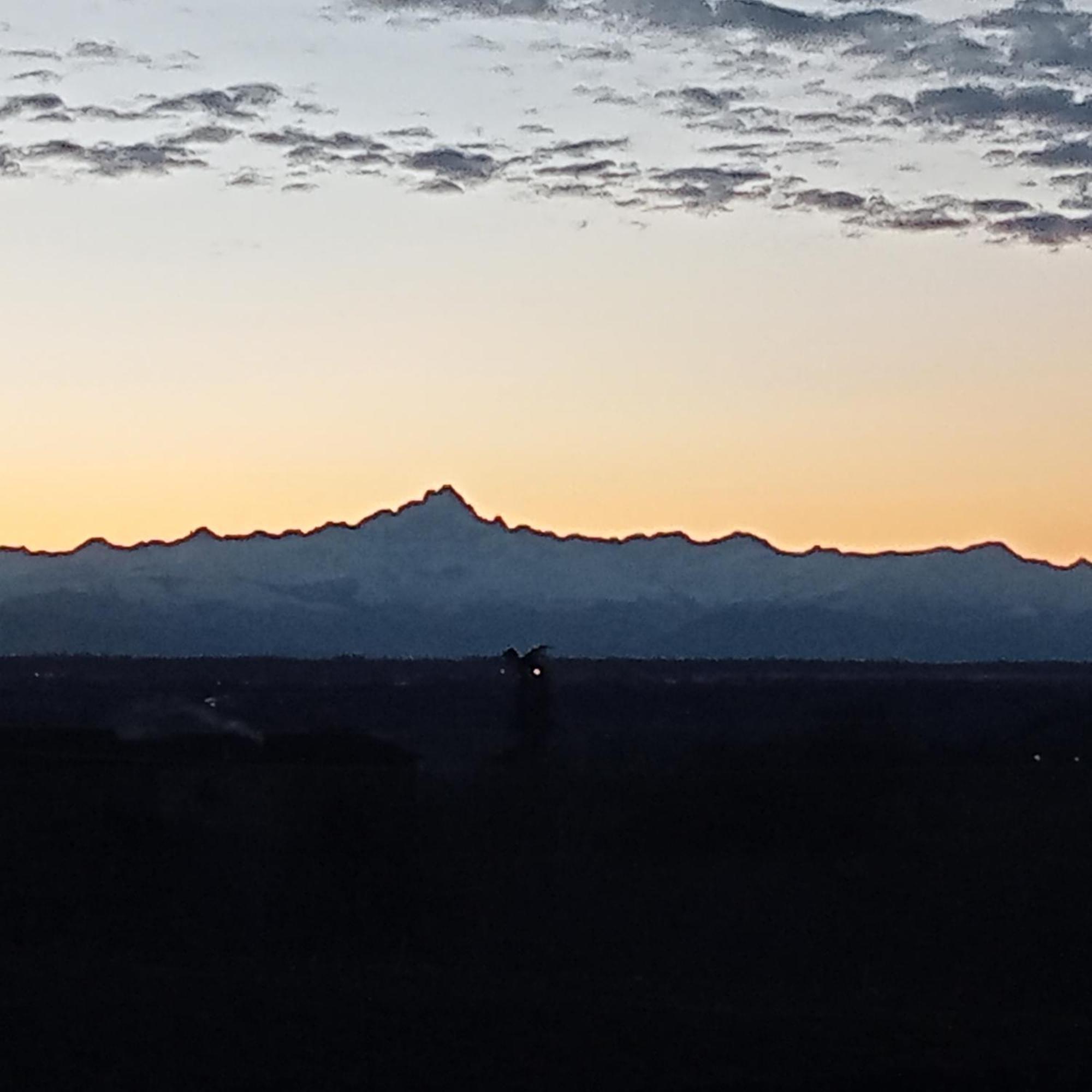 Agriturismo Bric Di Gai Monforte D'Alba Bagian luar foto